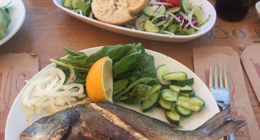 Deniz Cafe Balik Ekmek Eski Foca Izmir